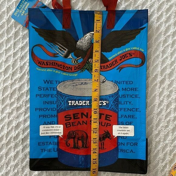 Trader Joe’s Plastic Reusable Shopping Tote Bag 6 Gallon Washington DC - Picture 8 of 14